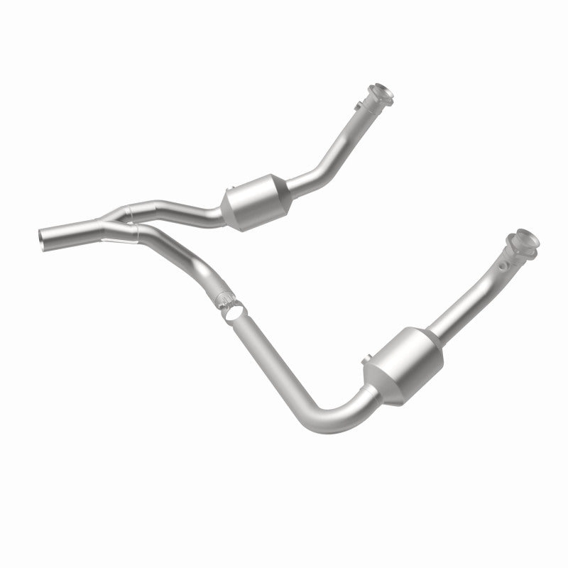 MagnaFlow 10-11 Jeep Wrangler 3.8L Direct Fit CARB Compliant Catalytic Converter